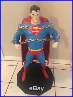 2001 Warner Bros Studio Store Exclusive Superman statue! Justice league statue