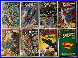 Action Comics lot #671-898 40 diff avg 6.0 (1991-2011)