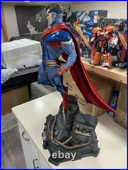 Brand NEW Superman Injustice Deluxe Edition Statue Prime 1 Studio 1/4 Sideshow