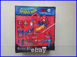 Brand new MAFEX No. 075 Spiderman Comic Version Non Scale Painted Action Figure