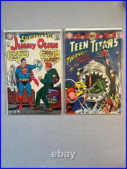 Comic Lot 42 Books Superman Batman Aquaman Green Lantern Archie Teen Titans