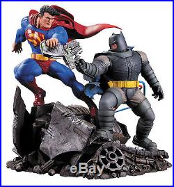 Dark Knight Returns Superman Vs Batman Statue Mint In Box
