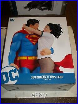 DC Collectibles Designer Series Gary Frank SUPERMAN & LOIS LANE Statue NEW