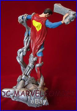 DC Comics SUPERMAN MAN VS MACHINE 12 TallFULL SIZE STATUE 1998 Maquette Batman