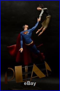 DC Comics SUPERMAN RETURNS THE DAILY PLANET STATUE DIORAMA By WETA MAN OF STEEL