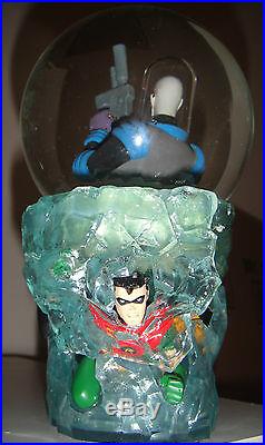 DC DIRECT MR. FREEZE SNOWGLOBE WithBOX BATMAN Statue The DARK KNIGHT Robin Bust