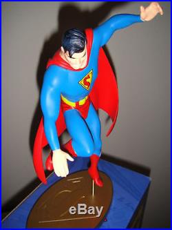 2006 MIB Maquette FIGURINE FIGURE DC DIRECT SUPERMAN COVER TO COVER #1  STATUE 