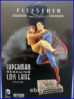 Fleischer Studios Superman Rescuing Lois Lane Collectable Statue