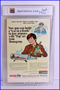 Graded superman team family giant comic 8.5