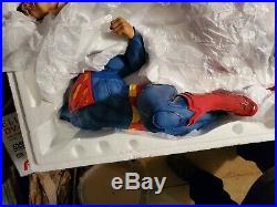 Iron Studios 1/3 Superman Statue Light Up Base Sideshow Collectibles Sold Out