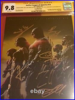 Justice League Of America #10 CGC 9.8 6x Sign By Gal Gadot, SDCC, Batman Superman