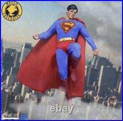Mezco Superman 1978 Edition Christopher Reeve ONE12 COLLECTIVE IN HAND