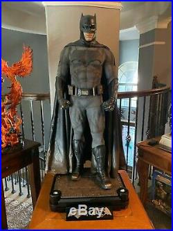 Prime 1 Studio BATMAN Statue 12 Scale Batman vs Superman Sideshow #567/1000