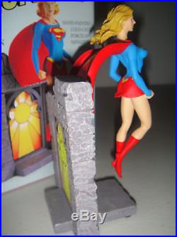 SUPERGIRL Mini-STATUE Maquette Bust SUPERMAN DC Comics