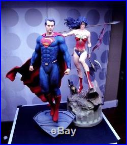 SUPERMAN Man of steel statue Not Sideshow