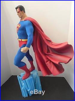 SUPERMAN Premium Format Figure Statue SIDESHOW EXCLUSIVE NEW