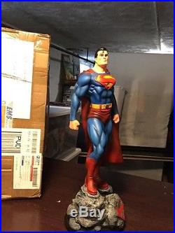 Superman Statue-gabriel Luna 1/5 Scale