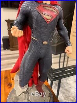 Sideshow Collectibles Superman Man Of Steel Premium Format Statue Henry Cavill