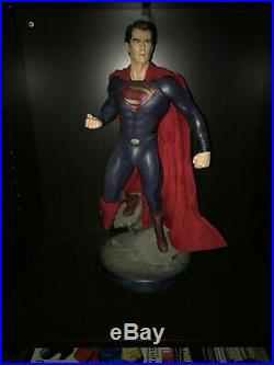 Sideshow Man of Steel Superman Henry Cavill Premium Format 1/4 scale statue