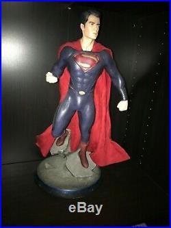 Sideshow Man of Steel Superman Henry Cavill Premium Format 1/4 scale statue