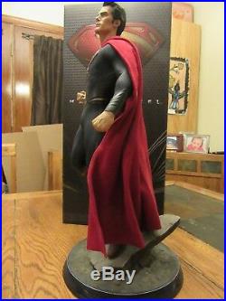 Sideshow Superman Man Of Steel Premium Format 1/4 Scale Statue