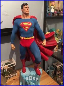 Superman Premium Format Figure Regular Sideshow Original Batch Colors