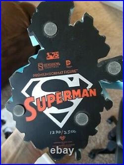 Superman Sideshow Premium Format Exclusive Statue #1220