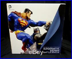 Superman VS Batman Battle Statue New Frank Miller Dark Knight Returns DC Comics