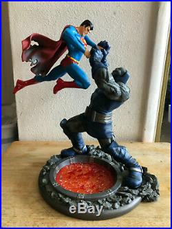 Superman Vs Darkseid Statue 2nd Edition Classic Confrontations DC Comics