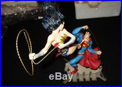 Wonder Woman Vs Superman Mini Porcelian Statue DC Direct Limited Edition & Box